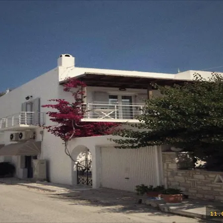 Spacious For Families & Friends Naoussa